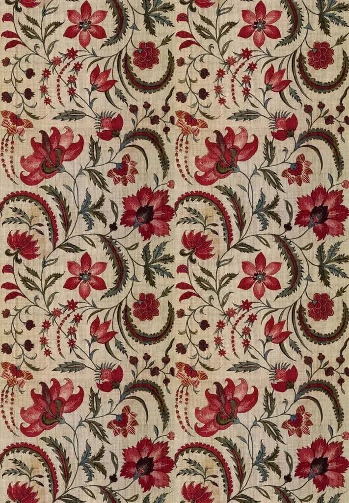 The story of Indian floral art began with the ‘kalam’ – the pen. And, with it arrived, ‘Kalamkari’ – the hand-painted tradition that turned cloth into canvas.